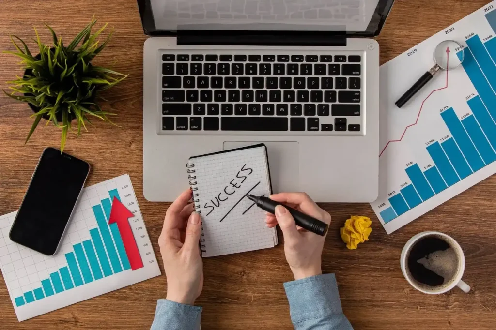 9. Keep the Customer at the Centre